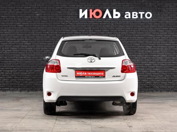 Toyota Auris I Рестайлинг с пробегом 2012 года, цена 950 000 рублей, 138535 км, хэтчбек, Автокод Объявления