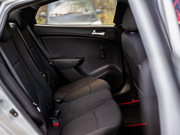 Hyundai Solaris I с пробегом 2014 года, цена 450 000 рублей, 323559 км, хэтчбек, Автокод Объявления