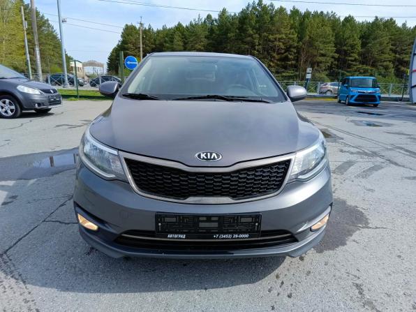 Kia Rio III Рестайлинг с пробегом 2017 года, цена 929 995 рублей, 166644 км, седан, Автокод Объявления