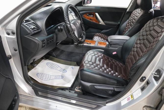 Toyota Camry VI (XV40) Рестайлинг с пробегом 2011 года, цена 1 569 000 рублей, 198000 км, седан, Автокод Объявления