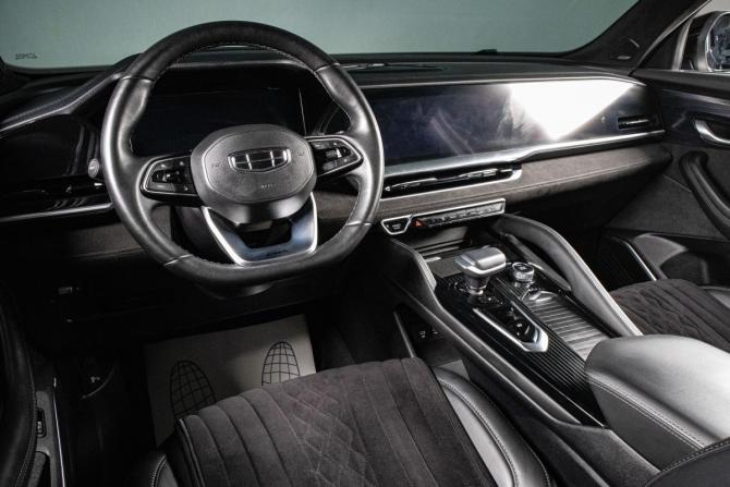 Geely Monjaro I с пробегом 2024 года, цена 3 699 000 рублей, 80809 км, внедорожник, Автокод Объявления