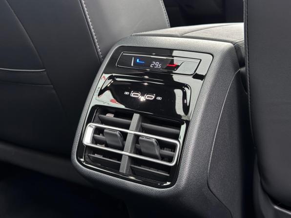 Volkswagen Tiguan III (China Market) с пробегом 2026 года, цена 4 750 000 рублей, 10 км, внедорожник, Автокод Объявления