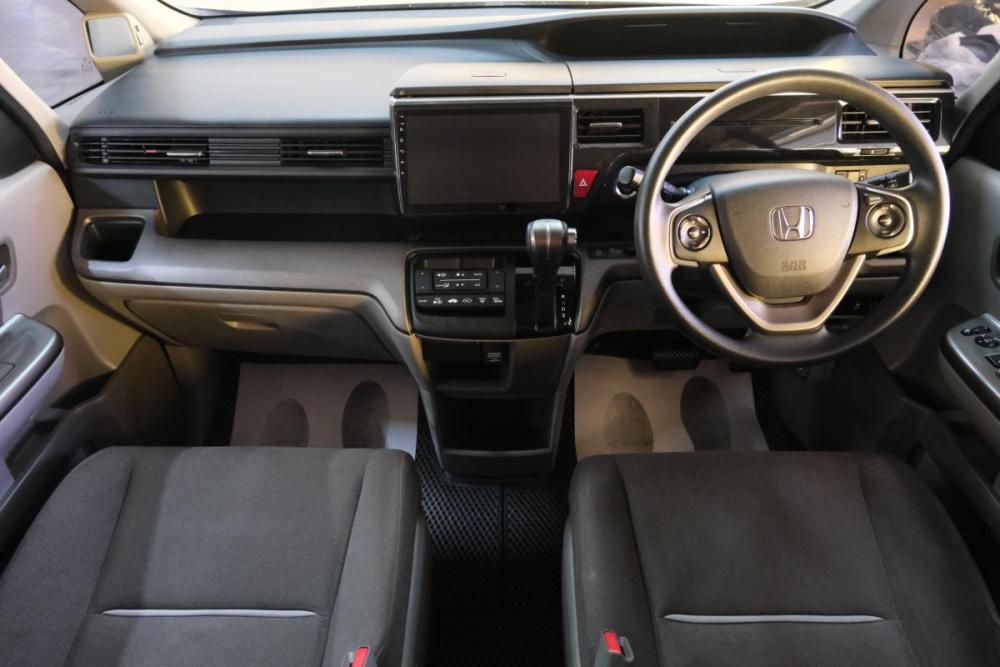 Honda Stepwgn V Омск  - изображение 15