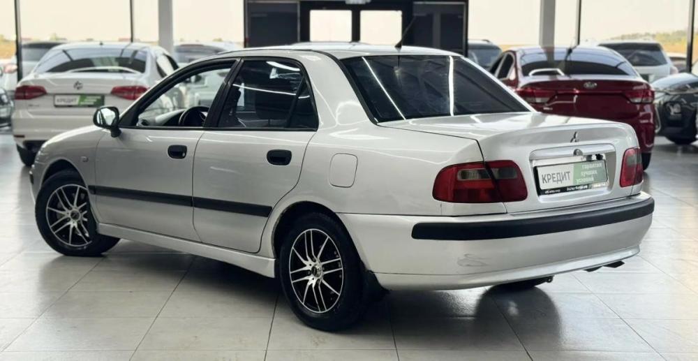 Mitsubishi Carisma I Рестайлинг Шахты  - изображение 5