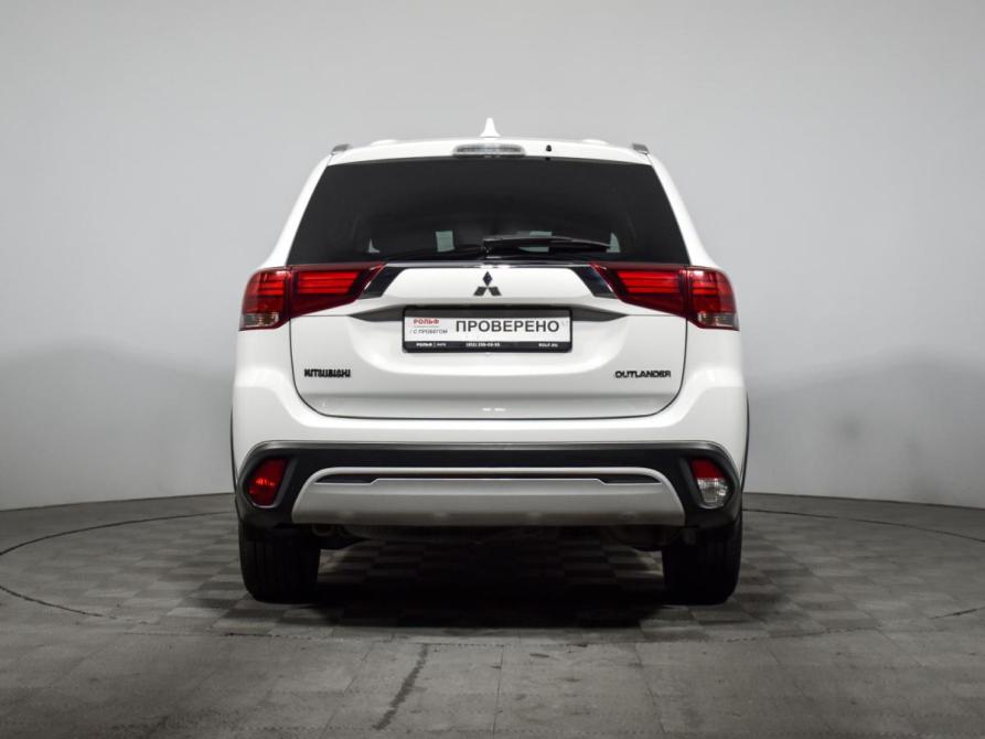 Mitsubishi Outlander III Рестайлинг 3 Санкт-Петербург  - изображение 7