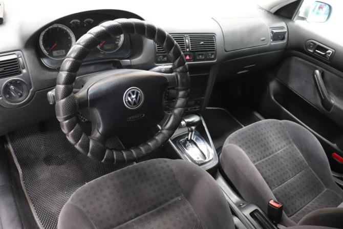 Volkswagen Bora I с пробегом 2001 года, цена 297 000 рублей, 264353 км, седан, Автокод Объявления