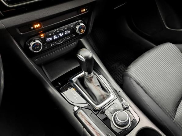 Mazda 3 III (BM) с пробегом 2016 года, цена 1 500 000 рублей, 125188 км, седан, Автокод Объявления