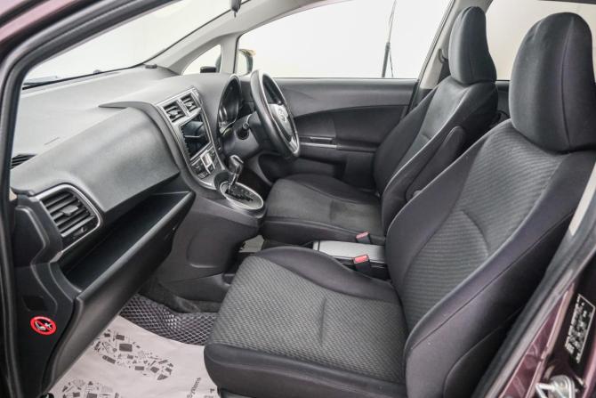 Toyota Ractis II с пробегом 2011 года, цена 849 000 рублей, 165074 км, хэтчбек, Автокод Объявления
