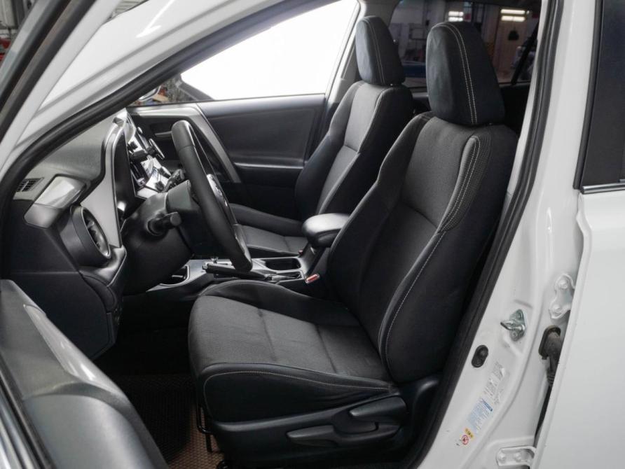 Toyota RAV4 IV (XA40) Рестайлинг Тюмень  - изображение 10