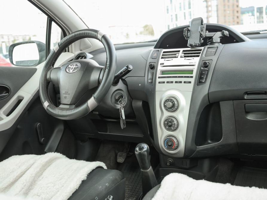 Toyota Yaris II Ижевск  - изображение 10
