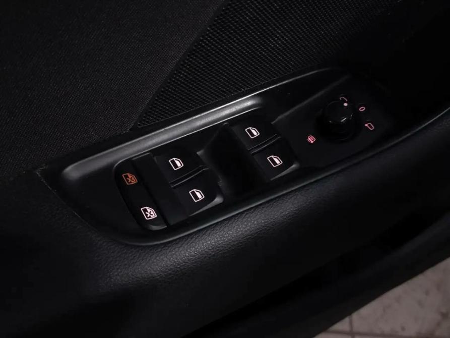 Audi A3 III (8V) Санкт-Петербург  - изображение 14