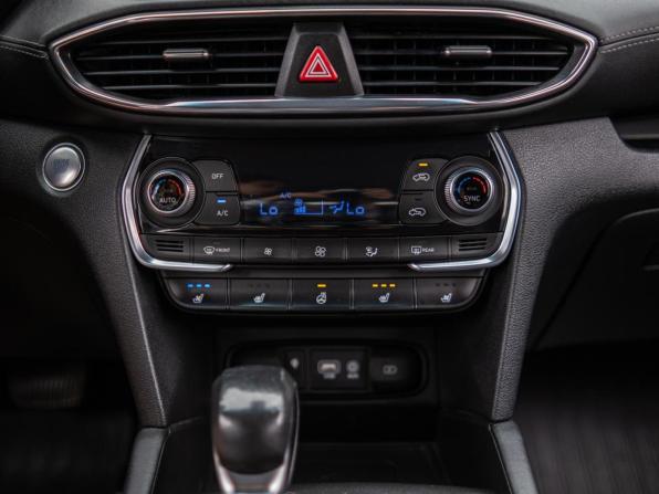 Hyundai Santa Fe IV с пробегом 2019 года, цена 2 950 000 рублей, 143961 км, внедорожник, Автокод Объявления