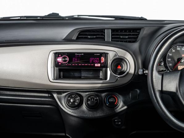 Toyota Vitz III (XP130) с пробегом 2014 года, цена 725 500 рублей, 129549 км, хэтчбек, Автокод Объявления