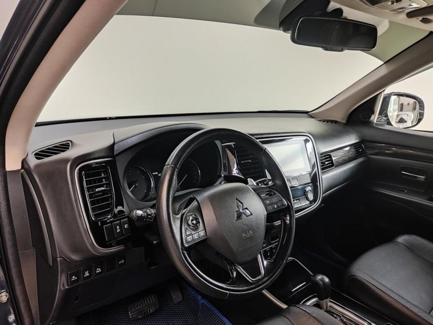 Mitsubishi Outlander III Рестайлинг 3 Барнаул  - изображение 15