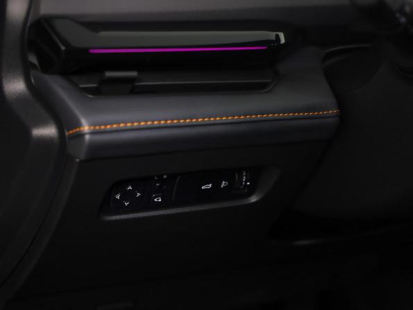 Changan UNI-V I с пробегом 2023 года, цена 2 399 000 рублей, 18960 км, лифтбек, Автокод Объявления