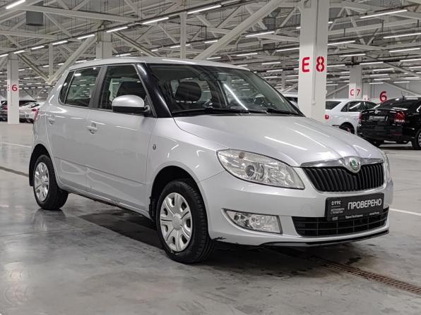 Skoda Fabia II Рестайлинг с пробегом 2011 года, цена 590 000 рублей, 186240 км, хэтчбек, Автокод Объявления