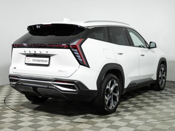 Geely Atlas II с пробегом 2024 года, цена 2 999 000 рублей, 53894 км, внедорожник, Автокод Объявления