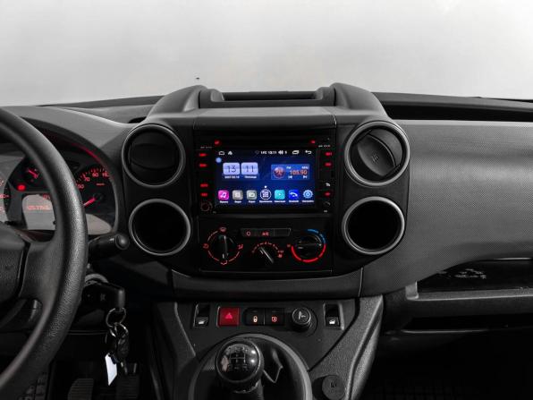 Peugeot Partner II Рестайлинг 2 с пробегом 2017 года, цена 1 550 000 рублей, 57717 км, фургон, Автокод Объявления