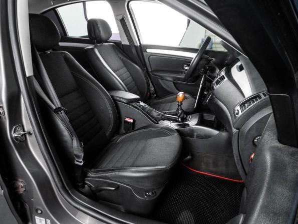 Renault Laguna III с пробегом 2008 года, цена 579 000 рублей, 221886 км, лифтбек, Автокод Объявления