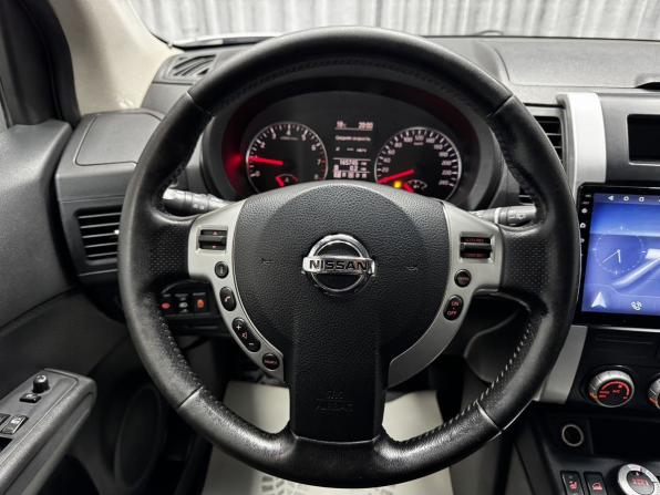 Nissan X-Trail II Рестайлинг с пробегом 2011 года, цена 1 100 000 рублей, 164827 км, внедорожник, Автокод Объявления