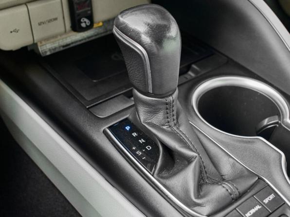 Toyota Camry VIII (XV70) Рестайлинг с пробегом 2022 года, цена 3 320 000 рублей, 42732 км, седан, Автокод Объявления