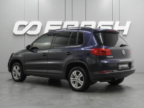 Volkswagen Tiguan I Рестайлинг с пробегом 2011 года, цена 1 135 000 рублей, 213509 км, внедорожник, Автокод Объявления