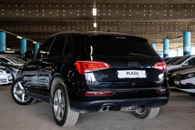 Audi Q5 I (8R) с пробегом 2009 года, цена 1 669 000 рублей, 227356 км, внедорожник, Автокод Объявления
