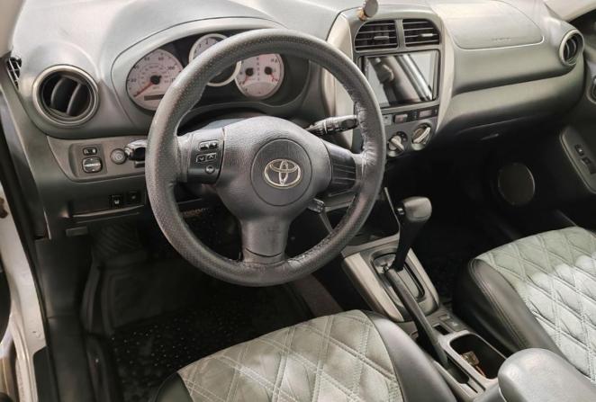 Toyota RAV4 III (XA30) с пробегом 2005 года, цена 870 000 рублей, 131205 км, внедорожник, Автокод Объявления