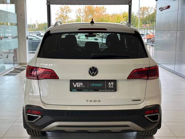 Volkswagen Taos I с пробегом 2021 года, цена 2 515 000 рублей, 90035 км, внедорожник, Автокод Объявления