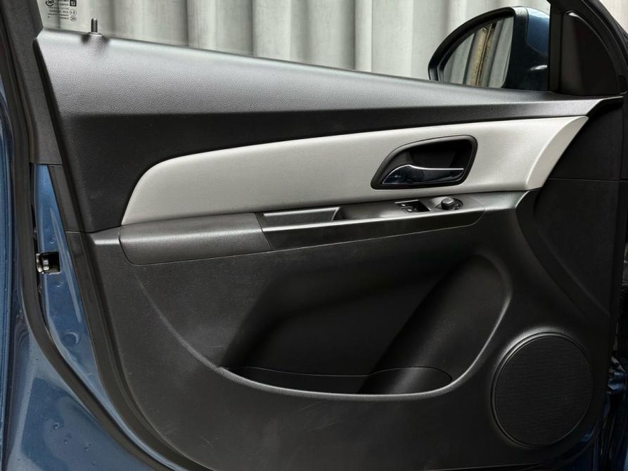 Chevrolet Cruze I Рестайлинг Ижевск  - изображение 21