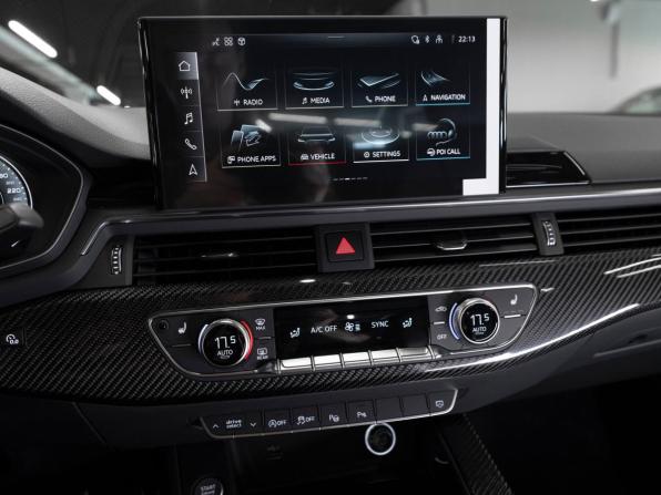 Audi A4 V (B9) Рестайлинг с пробегом 2025 года, цена 5 700 000 рублей, 50 км, седан, Автокод Объявления