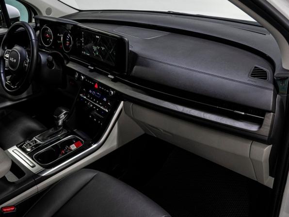 Kia Carnival IV с пробегом 2023 года, цена 4 400 000 рублей, 7547 км, минивэн, Автокод Объявления