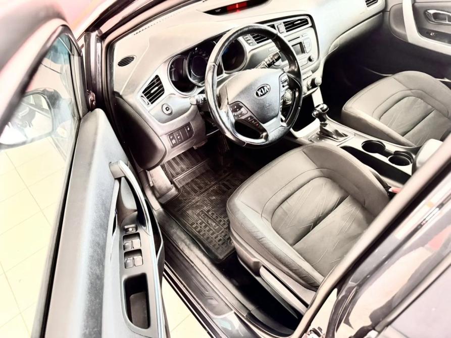 Kia Ceed II Рестайлинг Сургут  - изображение 5