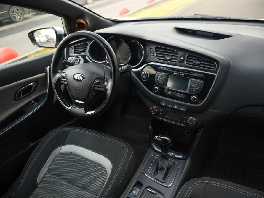 Kia Ceed II Санкт-Петербург  - изображение 10