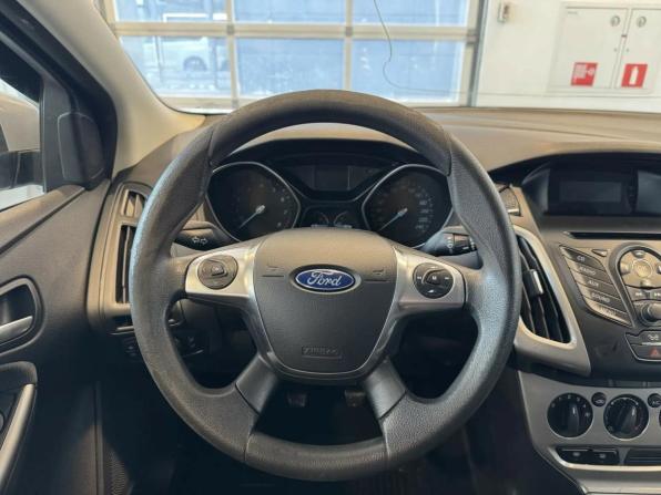 Ford Focus III с пробегом 2012 года, цена 729 000 рублей, 124666 км, хэтчбек, Автокод Объявления