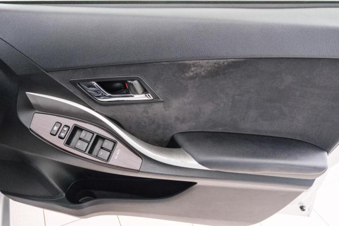 Toyota Premio II (T26) Рестайлинг 2 с пробегом 2017 года, цена 1 749 000 рублей, 90300 км, седан, Автокод Объявления
