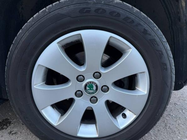 Skoda Yeti I с пробегом 2011 года, цена 836 000 рублей, 85784 км, внедорожник, Автокод Объявления