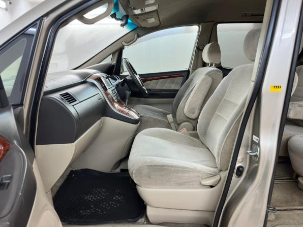 Toyota Alphard I с пробегом 2002 года, цена 933 000 рублей, 499329 км, минивэн, Автокод Объявления
