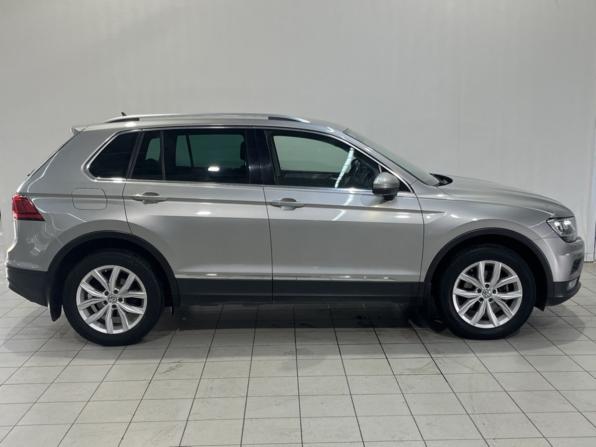 Volkswagen Tiguan II с пробегом 2018 года, цена 2 125 000 рублей, 129310 км, внедорожник, Автокод Объявления