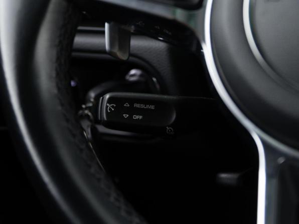 Porsche Macan I Рестайлинг с пробегом 2019 года, цена 5 149 999 рублей, 88323 км, внедорожник, Автокод Объявления