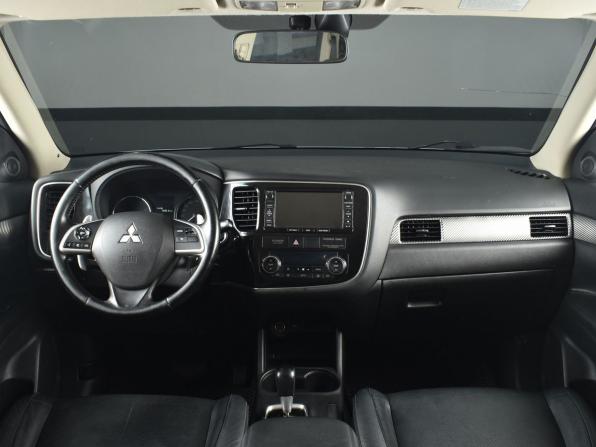 Mitsubishi Outlander III с пробегом 2012 года, цена 1 369 995 рублей, 187179 км, внедорожник, Автокод Объявления