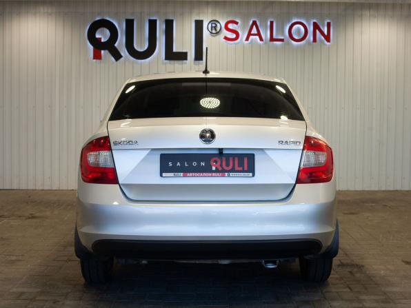 Skoda Rapid I с пробегом 2016 года, цена 1 135 000 рублей, 89355 км, лифтбек, Автокод Объявления