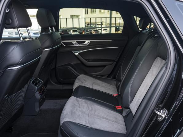 Audi A6 V (C8) Рестайлинг с пробегом 2023 года, цена 5 449 000 рублей, 23360 км, седан, Автокод Объявления