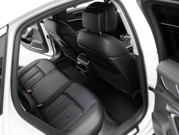 Audi A6 V (C8) с пробегом 2018 года, цена 2 949 000 рублей, 279965 км, седан, Автокод Объявления
