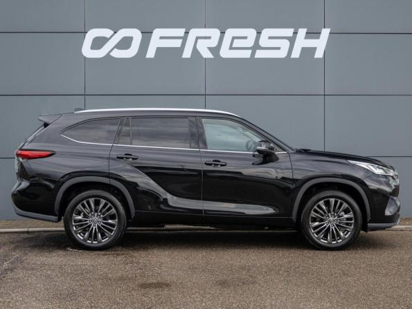 Toyota Highlander IV (XU70) с пробегом 2025 года, цена 5 290 000 рублей, 14 км, внедорожник, Автокод Объявления