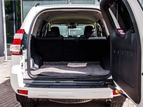 Toyota Land Cruiser Prado 150 Series Рестайлинг 1 с пробегом 2017 года, цена 4 600 000 рублей, 92265 км, внедорожник, Автокод Объявления