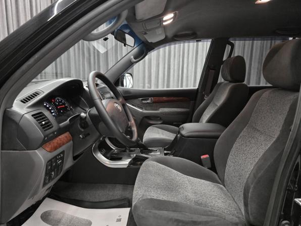 Toyota Land Cruiser Prado 120 Series с пробегом 2006 года, цена 1 960 000 рублей, 267000 км, внедорожник, Автокод Объявления