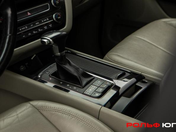 Kia Carnival III с пробегом 2017 года, цена 2 648 000 рублей, 134421 км, минивэн, Автокод Объявления