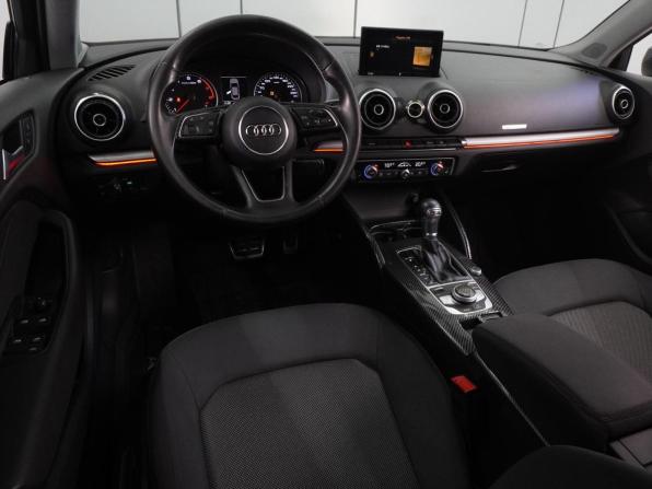 Audi A3 III (8V) Рестайлинг с пробегом 2016 года, цена 1 517 000 рублей, 179129 км, седан, Автокод Объявления