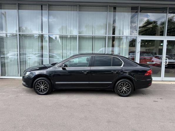 Skoda Superb II Рестайлинг с пробегом 2013 года, цена 828 000 рублей, 315111 км, лифтбек, Автокод Объявления